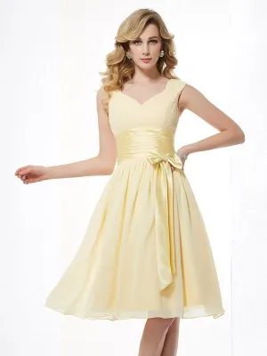 A-Line/Princess Straps Sleeveless Pleats Short Chiffon Bridesmaid Dresses