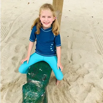 Blue/ turquoise short-sleeved rash top (zipped)