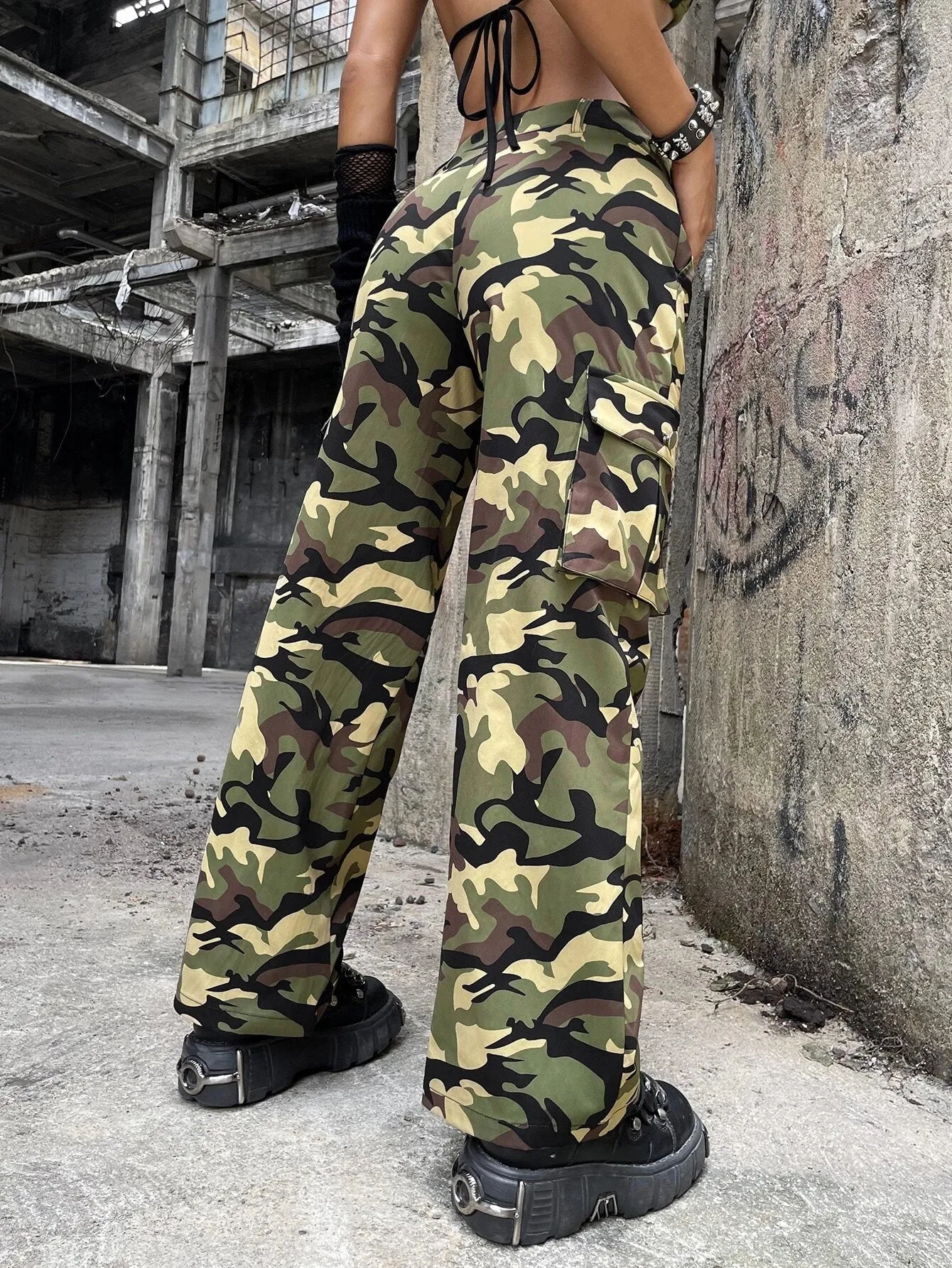 Camo Printed Pocket Cargo Pants