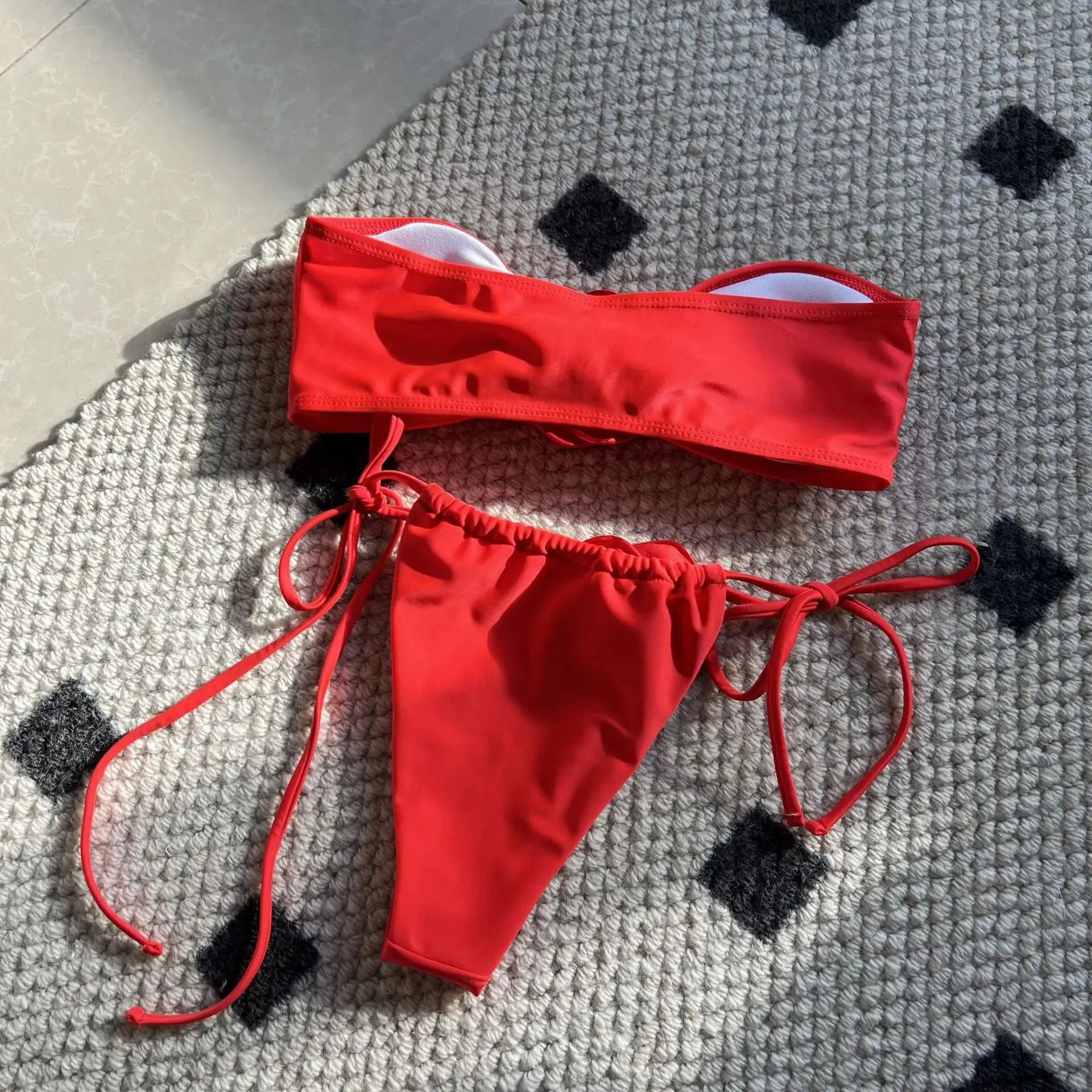Flower Appliqué Bandeau Bra & Tie-Side Bikini 2 Piece Set for Women