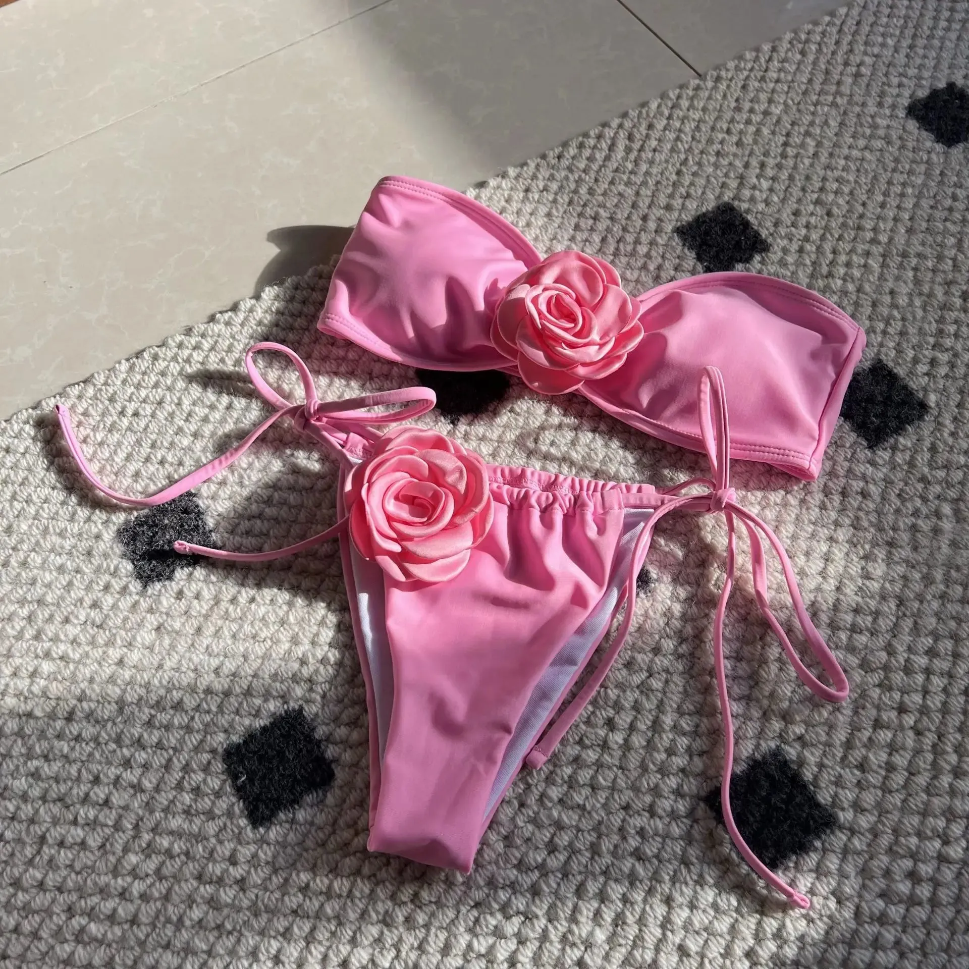Flower Appliqué Bandeau Bra & Tie-Side Bikini 2 Piece Set for Women