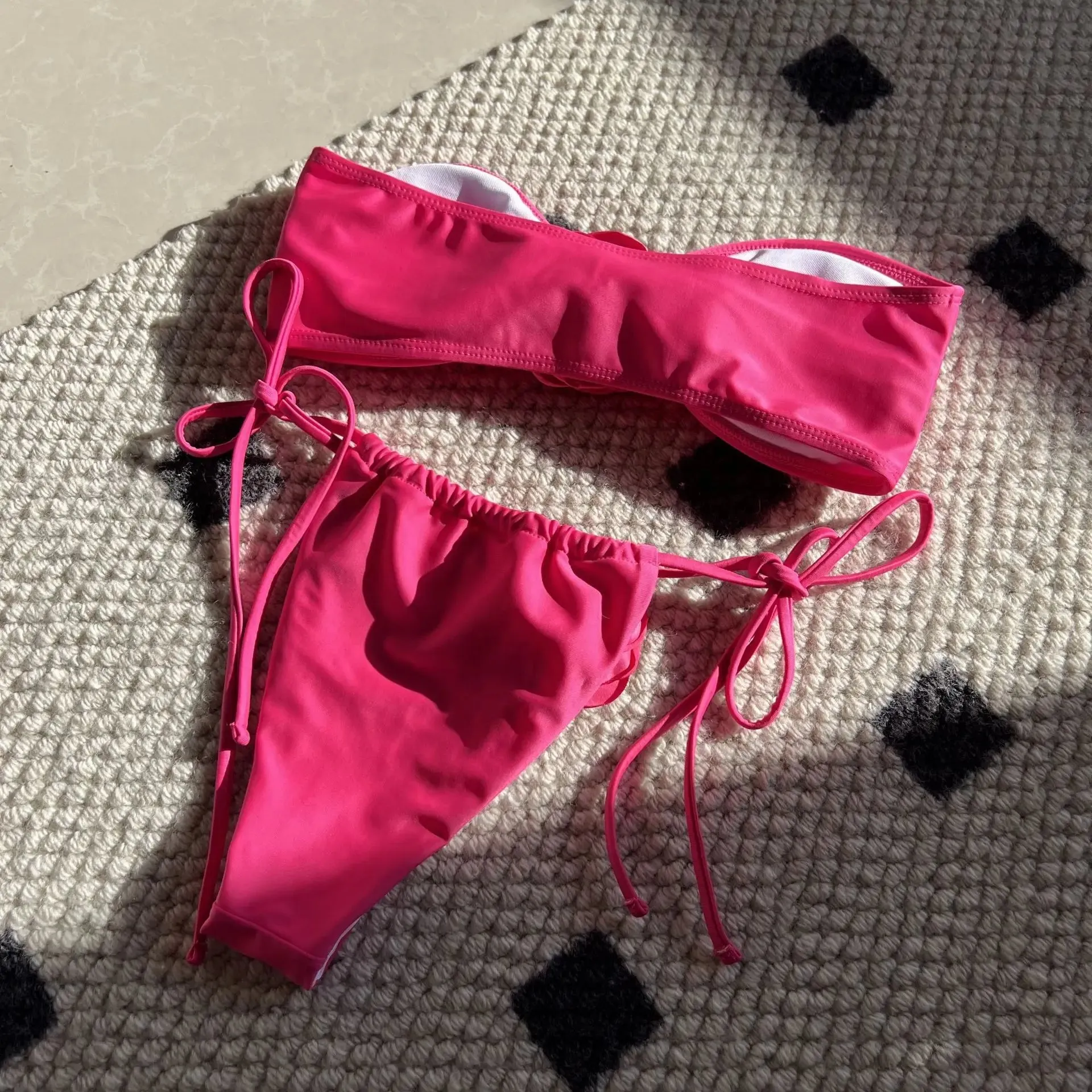 Flower Appliqué Bandeau Bra & Tie-Side Bikini 2 Piece Set for Women