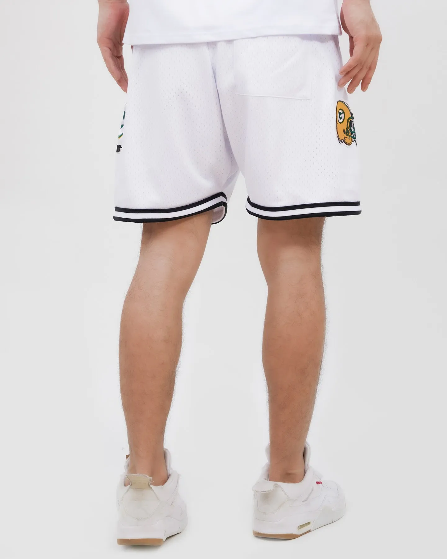 NFL GREEN BAY PACKERS MEN'S MESH SHORT (WHITE / BLACK / WHTE)