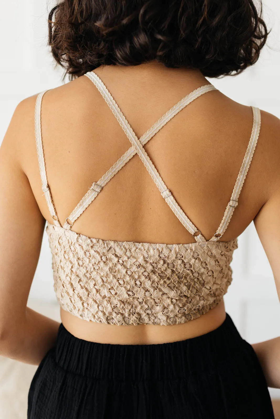 POL- Live In Lace Bralette in Taupe