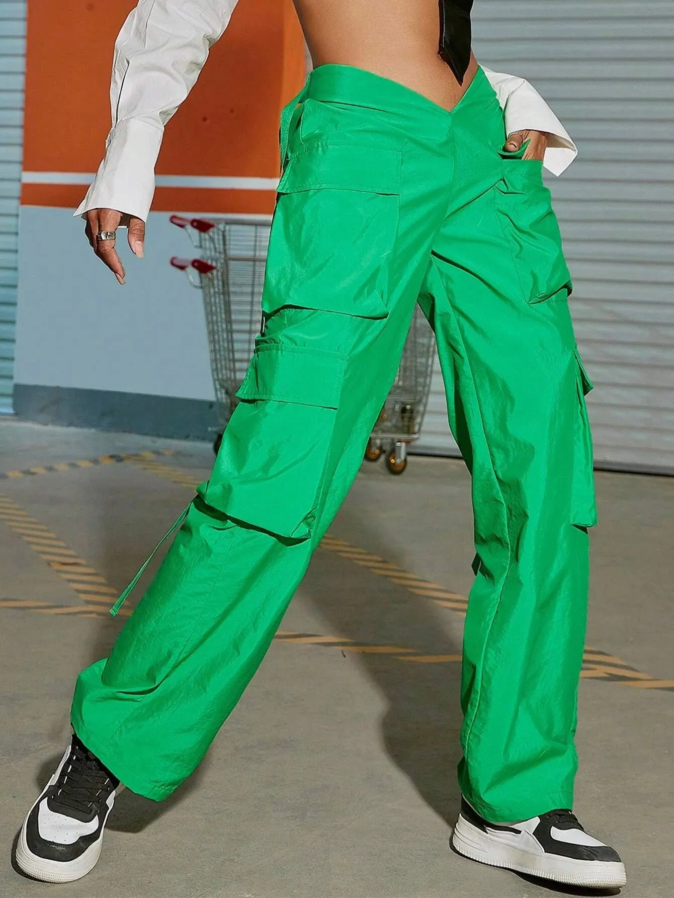 Street V Cut Waist Camo Print Cargo Pants