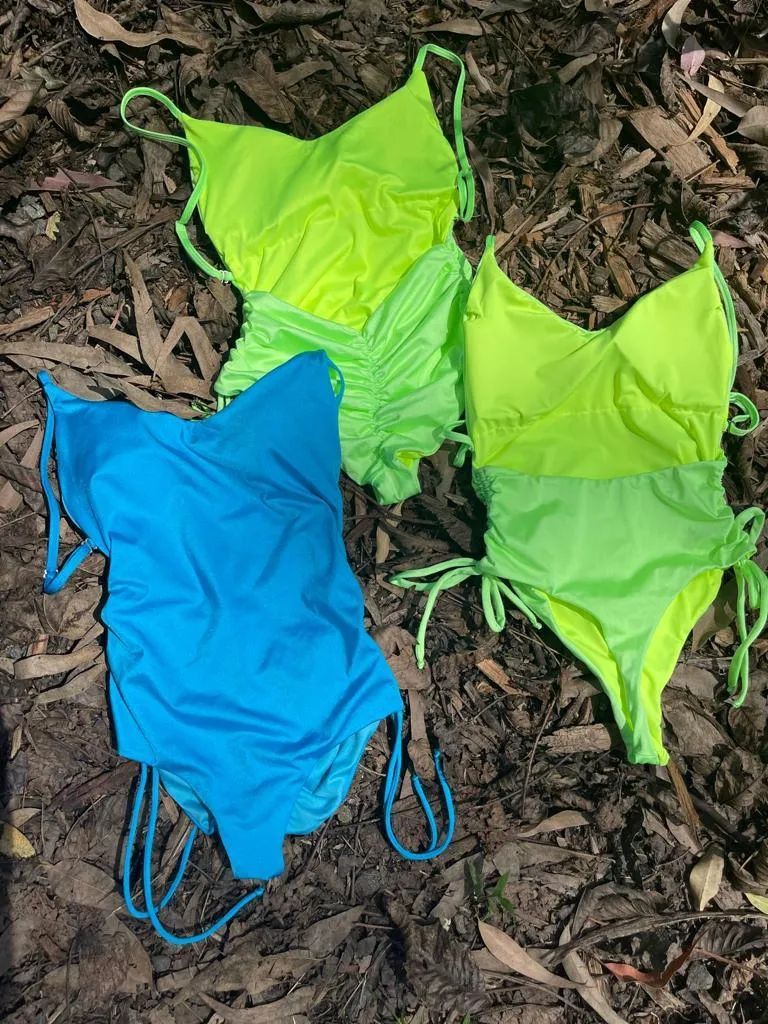 Vestido de Baño 8112  Verde manzana