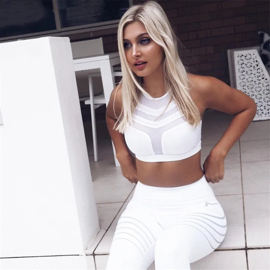 Women's Summer Stretch Cropped Padded Bra Top With Mesh Inserts